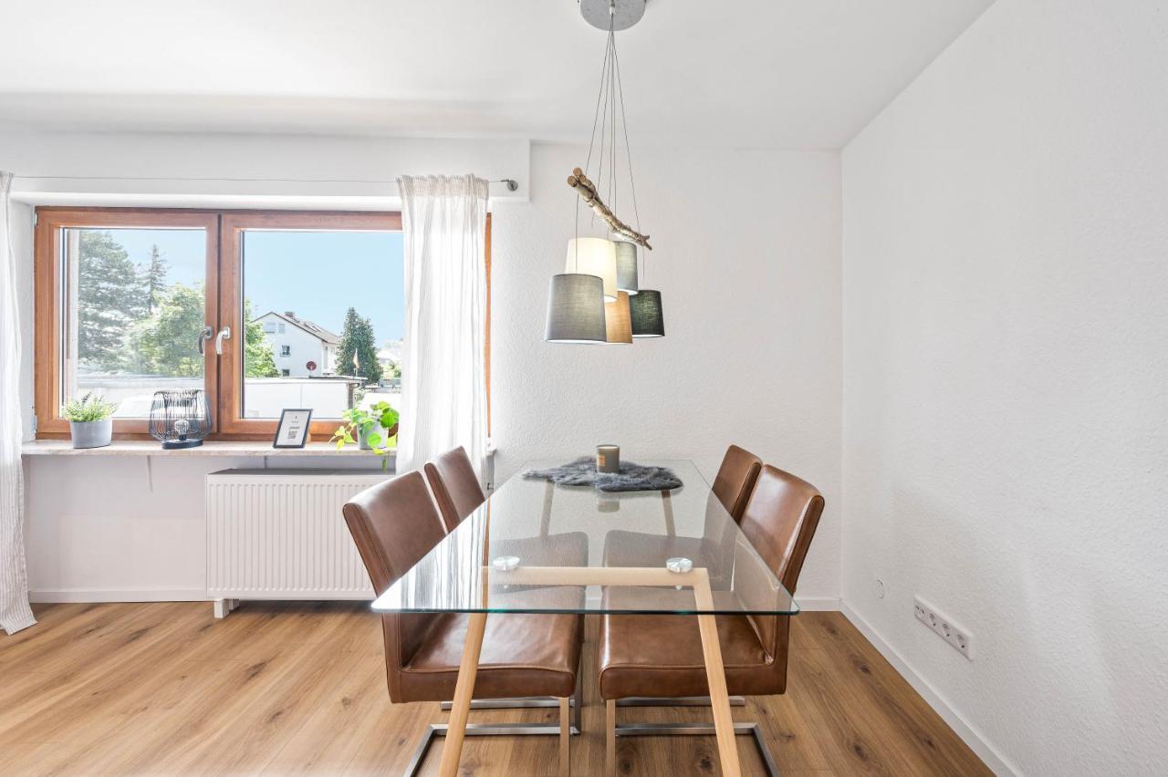 Ruhiges Und Zentrales Apartment In Huettenfeld Lampertheim Kültér fotó
